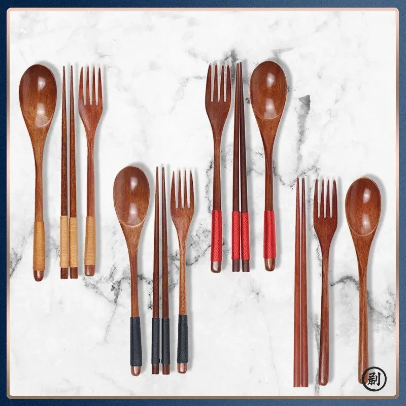 Set de Cubiertos Japonés de Madera